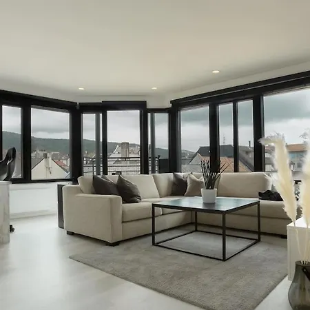 Apartmán Penthouse 250m From Citycenter I Privat Balcony
